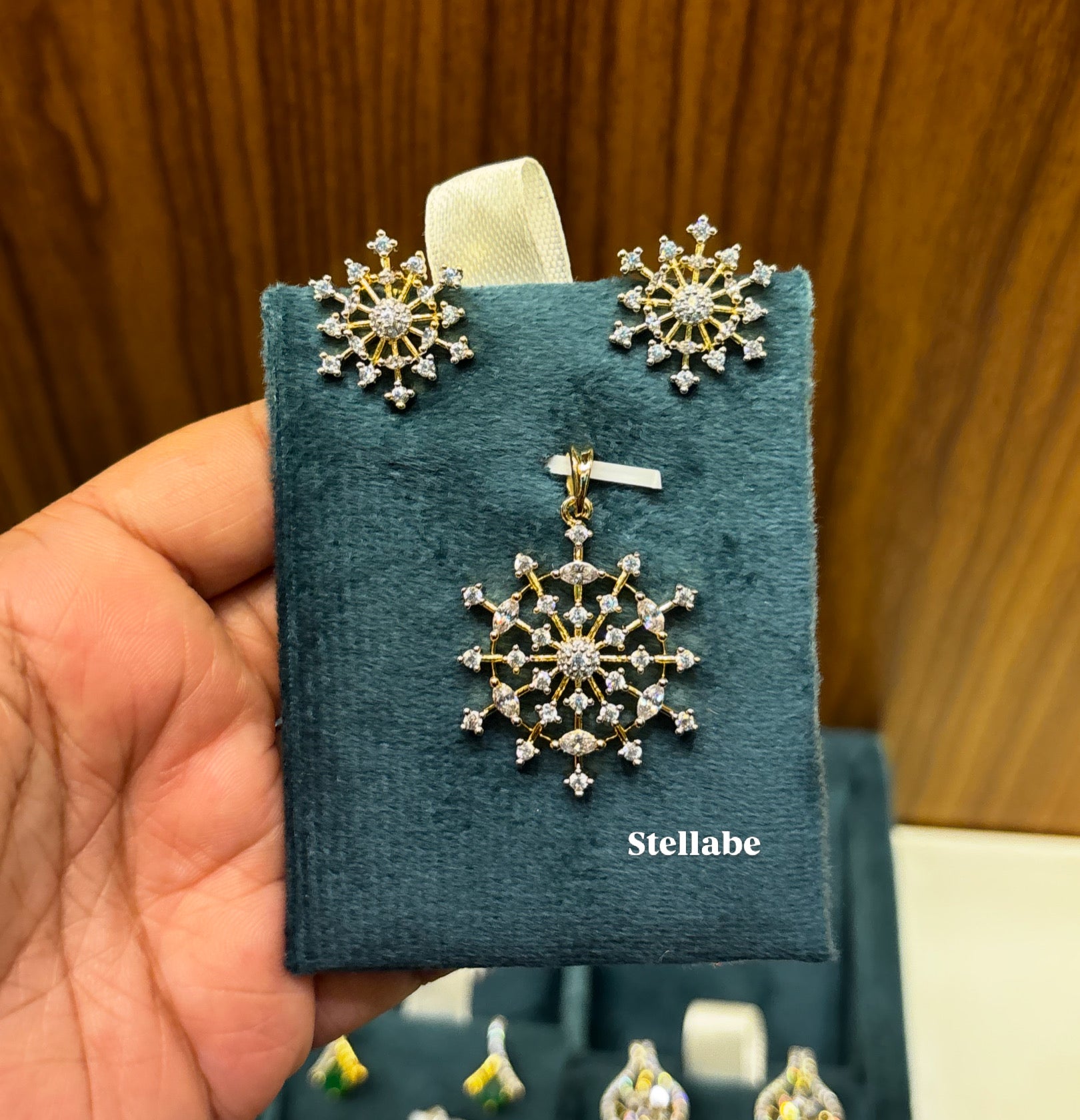 Anne Lace Diamond Replica Pendant Set