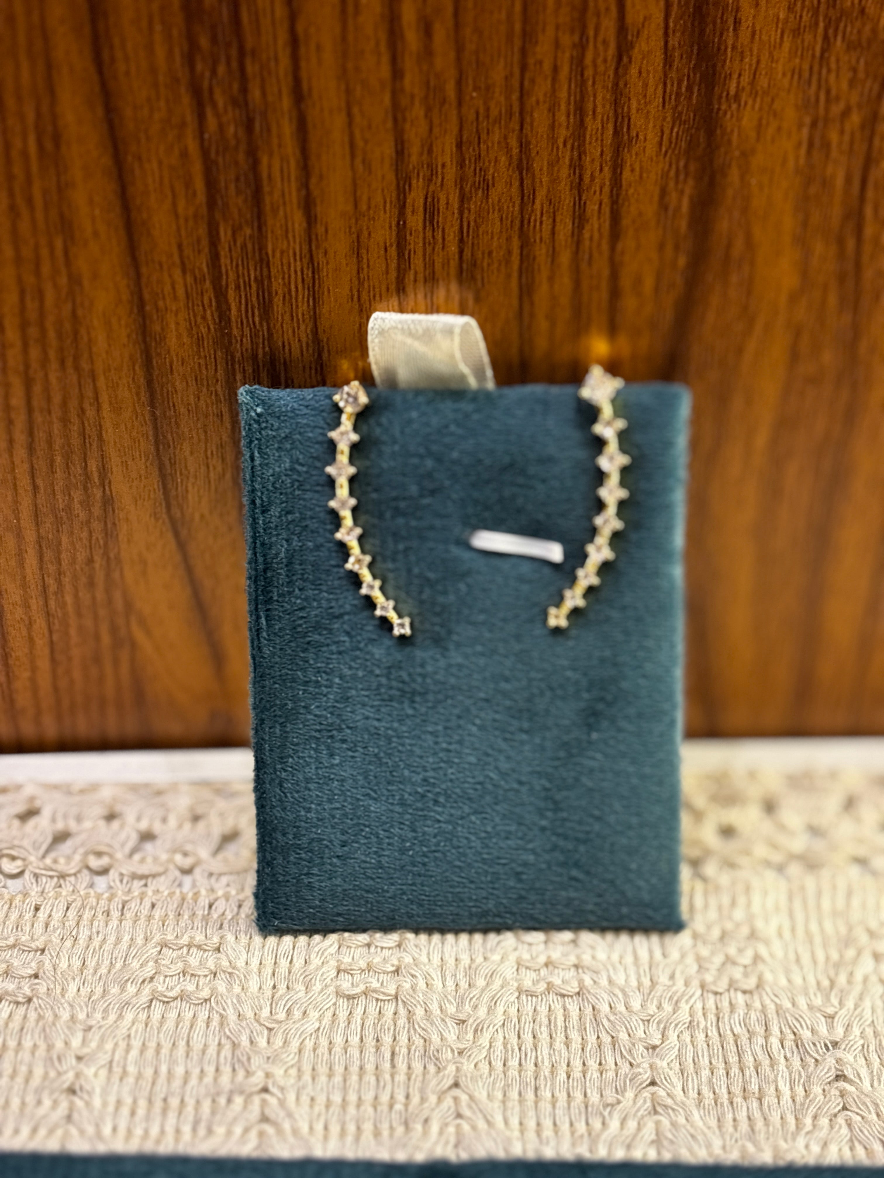 Alice Eacuff Earrings