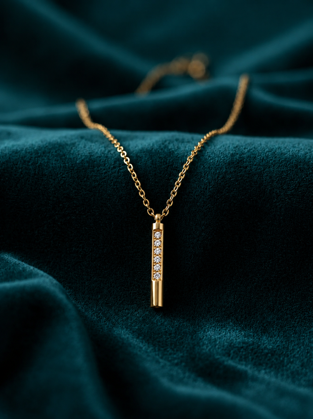Lumina Bar Necklace