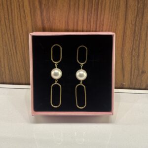 Novara - Pearl Earrings