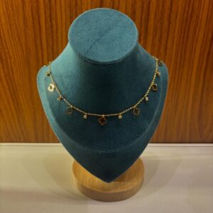 Elora Clover Charm Necklace